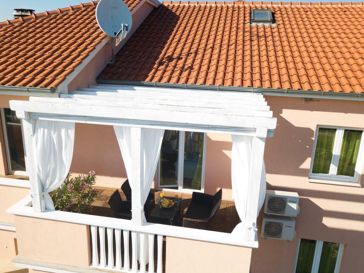 Very Special Apartments Pakostane Exterior photo
